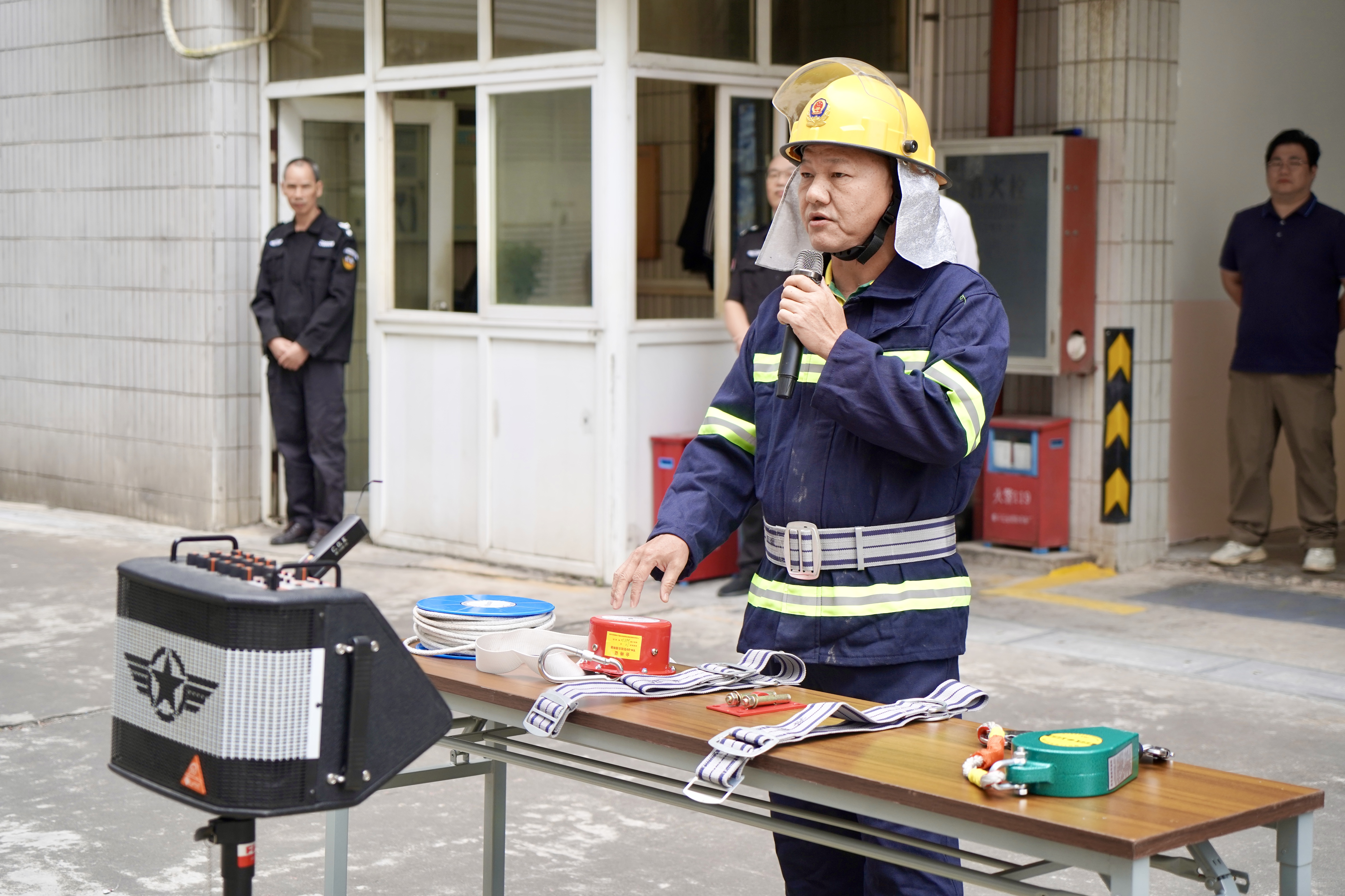 7dc3ca61335d00dde46f8873058c15fc